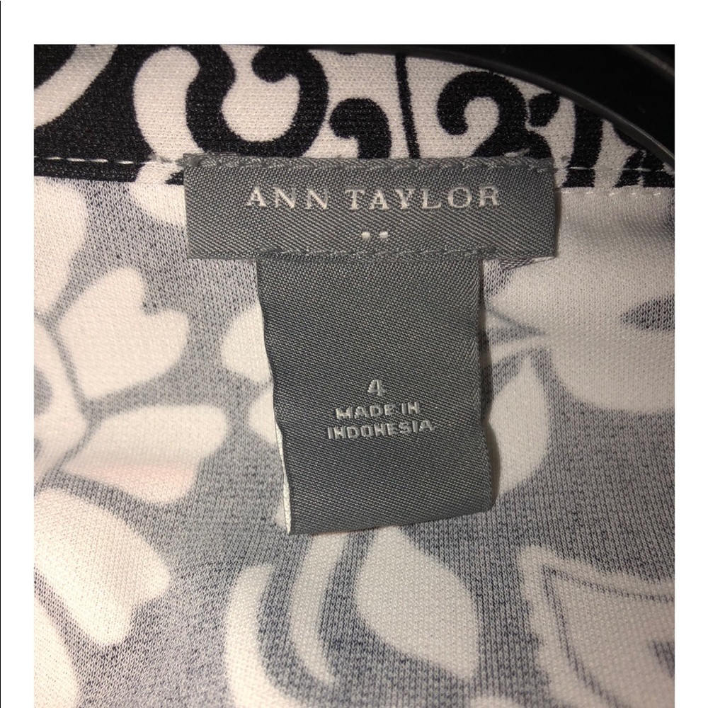 π Ann Taylor black and white print dress. Sz. 4. - Picture 5 of 5